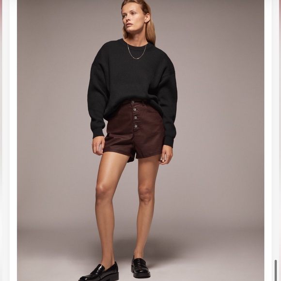 Zara Burgundy Coated Mom fit Shorts - Picture 3 of 12